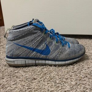 Nike Flyknit Chukka